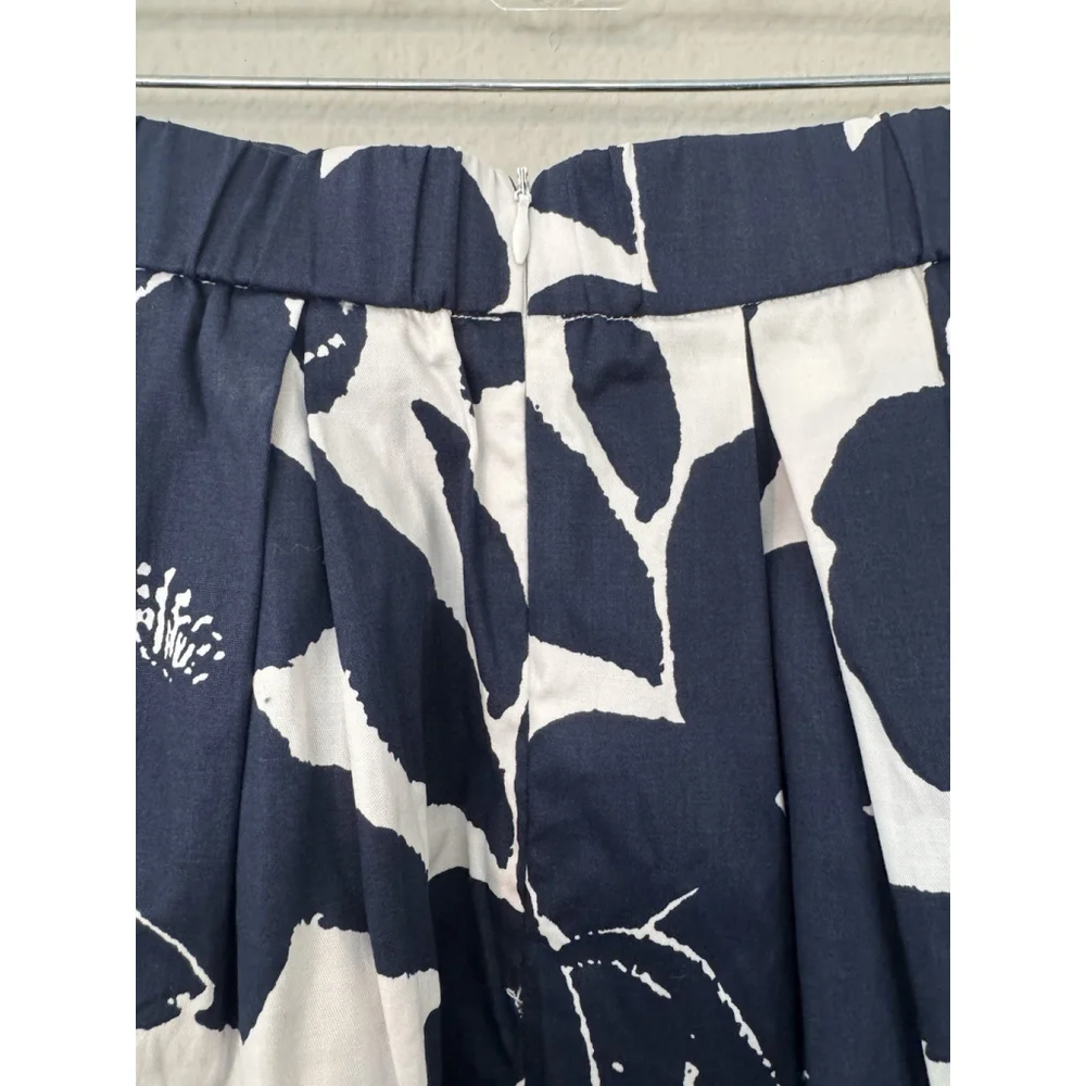 Women’s Floral Blue-White A Line Skirt Zipper Closure Pockets Elastic Waist - Picture 6 of 14